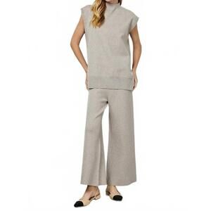 NEW AMONGST OTHERS match made solid sweater top in mocha